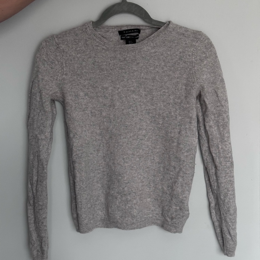 Cashmere sweater